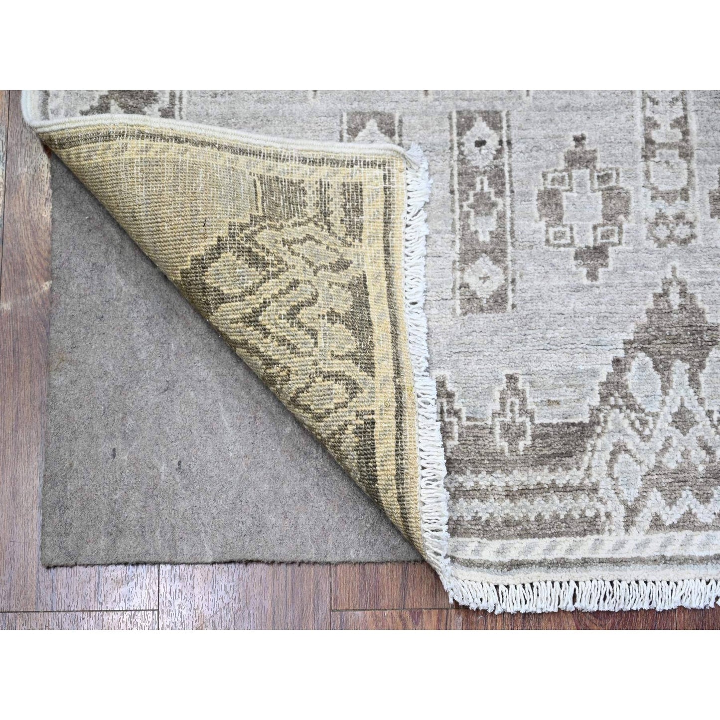 4'X9'1" Dim Gray Fine Peshawar Wool Hand Knotted Runner Oriental Rug