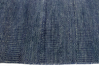 Modern Oriental Narrow Runner Rug Contemporary