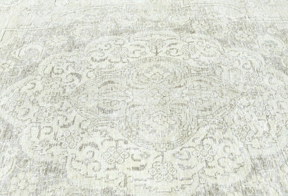 Distressed Vintage Oriental Rug Floral Dining