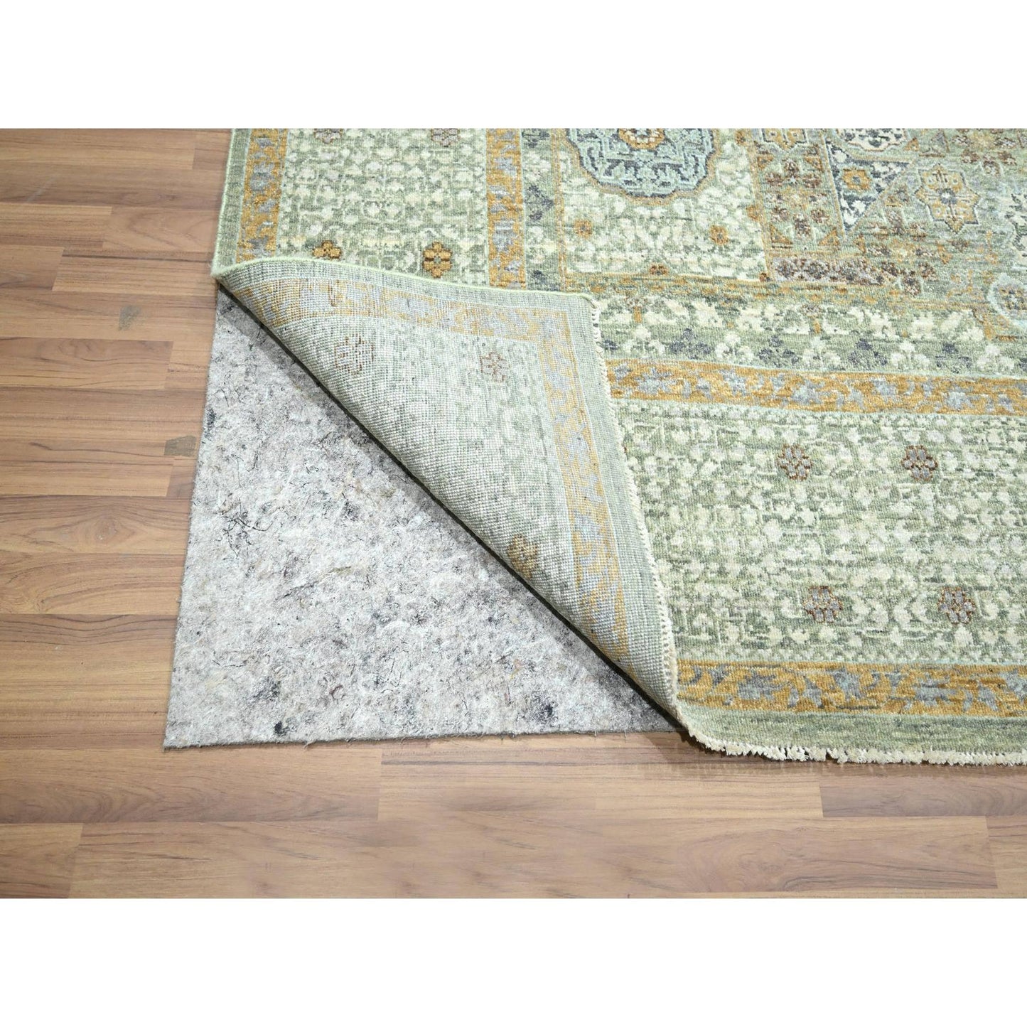 8'2"X10'4" Pistachio Green Mamluk Design Wool Hand Knotted Oriental Rug