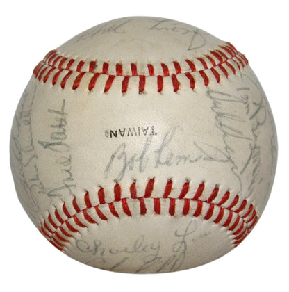 Royals Baseball Team 27 HOF Lemon Autographed 177605 Kansas City 1972