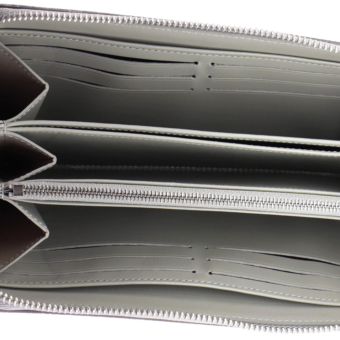 Louis Vuitton Zippy Wallet Mahina Leather