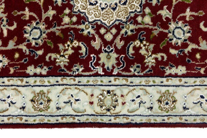 Handmade Indo-Nain Oriental Rug Classic Red