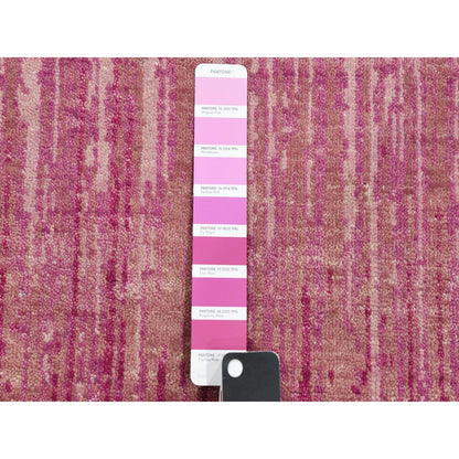 2'6"X6'4" Pink Wool Hand Knotted Vertical Ombre Design Runner Rug
