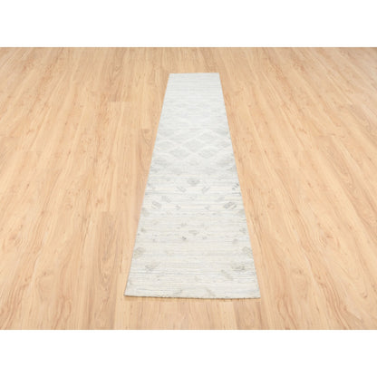 2'7"X12' Hand Spun Undyed Natural Wool Modern Ivory Runner Rug