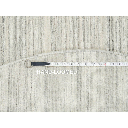 6'1"X6'1" Ivory Hand Loomed Undyed Natural Wool Modern Design Round Rug