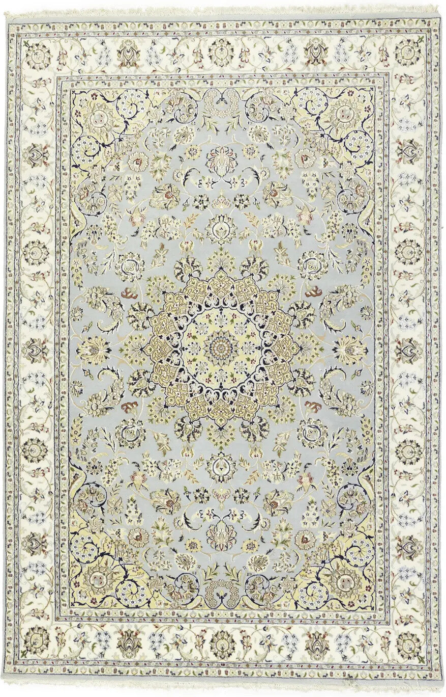 Handmade Indo-Nain Wool Rug Classic Floral