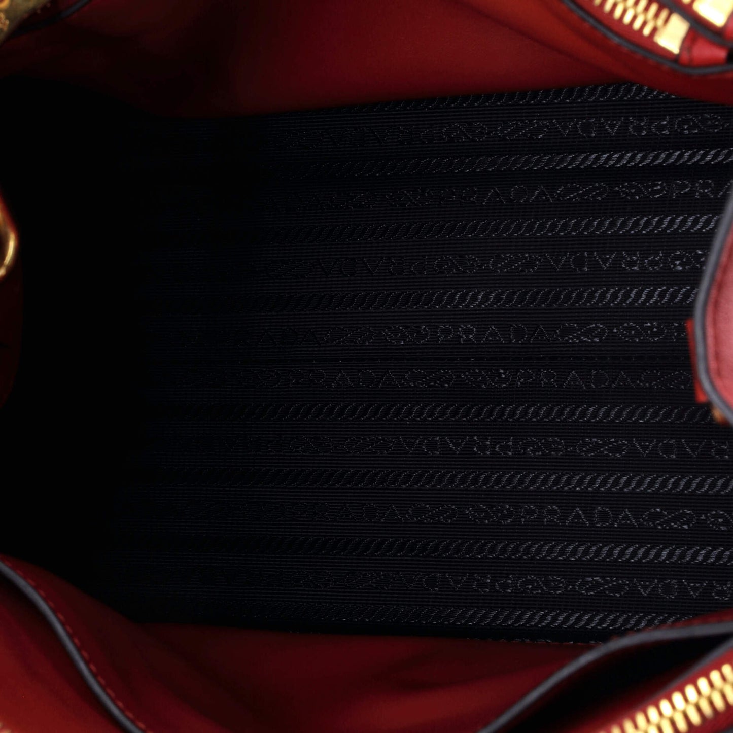 Prada Paradigme Tote Saffiano With City Calf Small