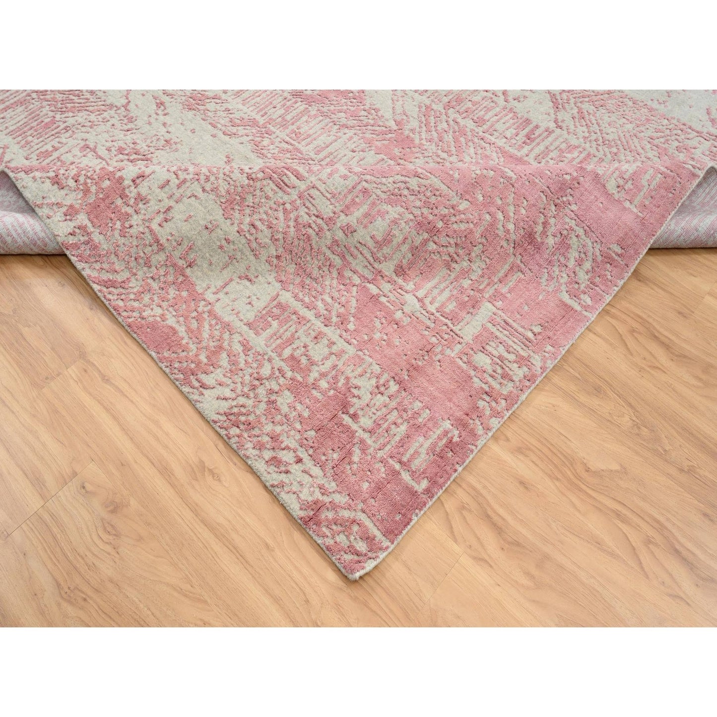 10'X14' Rose Pink Wool And Art Silk Jacquard Hand Loomed Rug