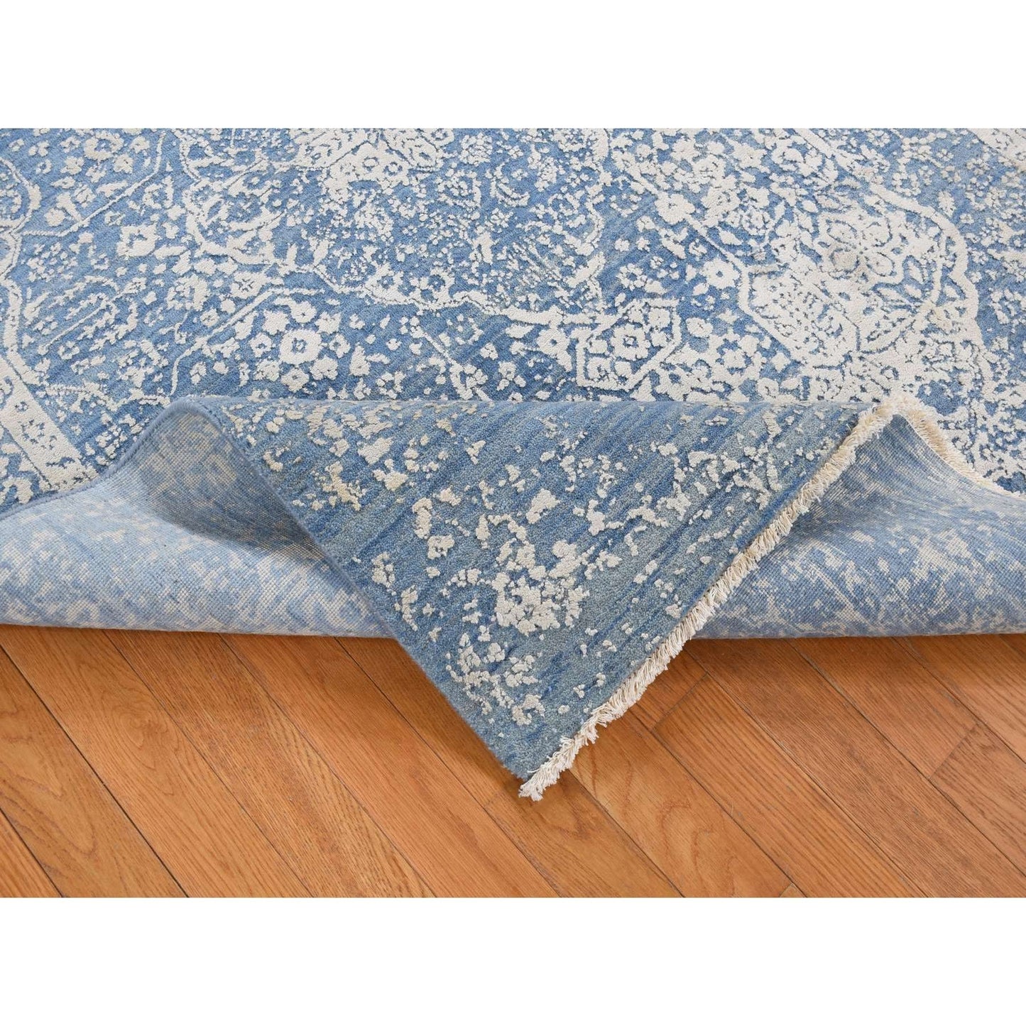 5'1"X7' Blue Wool And Silk Hand Knotted Broken Zoroastrian Design Rug