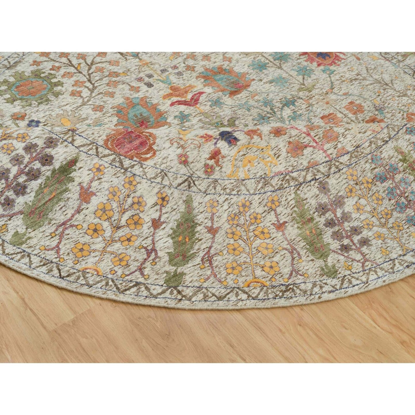 10'X10' Beige Silk And Wool Hand Knotted Directional Vase Round Rug