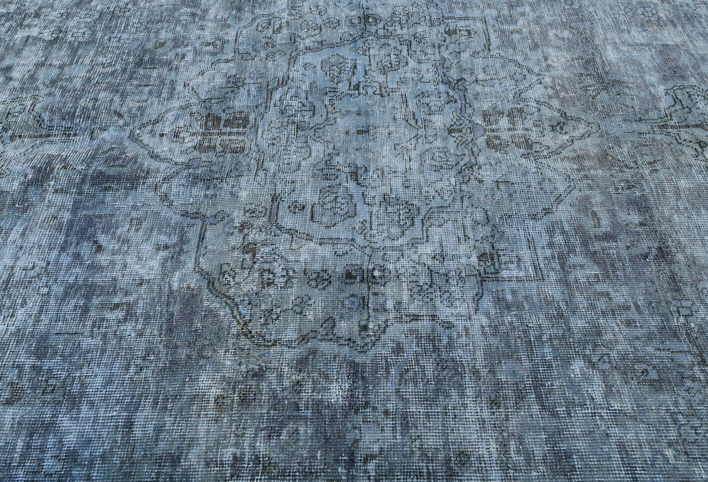 6'4X9'7 Ft Hand-Knotted Antique Oriental Rug