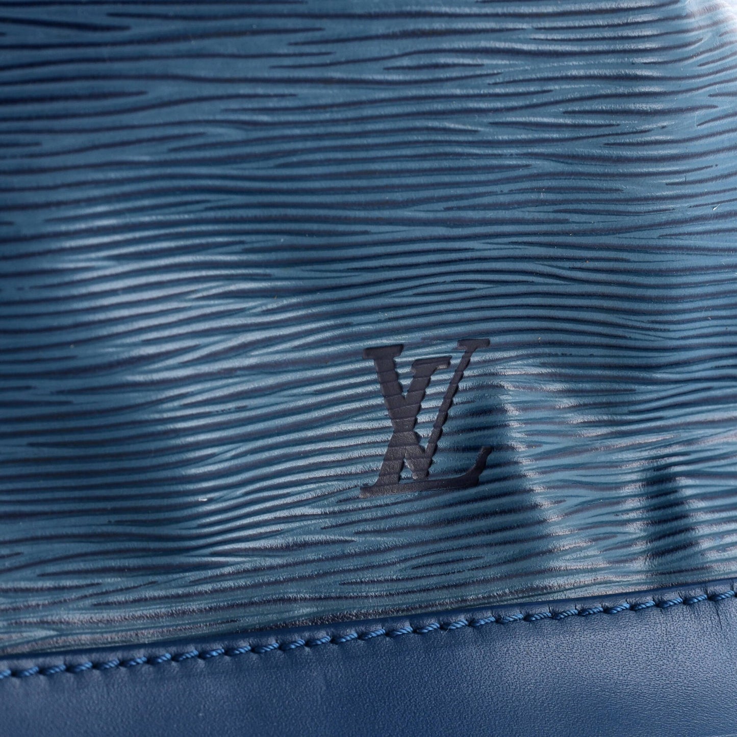 Louis Vuitton Noe Handbag Epi Leather Large