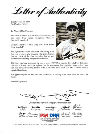 Dizzy Dean Hof Autographed 6.5X8.5 B/W Photo St.