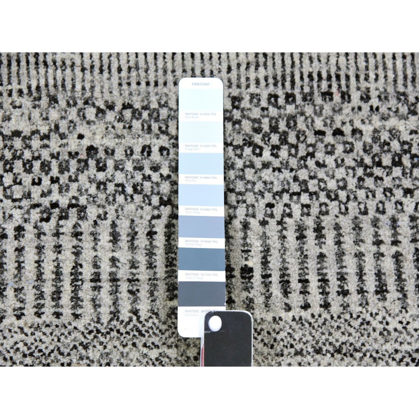 3'X4'9" Storm Gray Undyed Natural Wool Grass Design Hand Knotted Rug