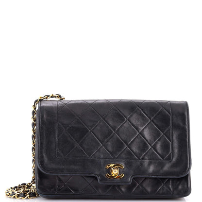 Chanel Vintage Cc Chain Flap Bag Quilted Lambskin Medium
