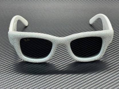 RAY BAN RB4940BP 686687 White Strass Grey Wayfarer Puffer Unisex 47 mm Sunglasse