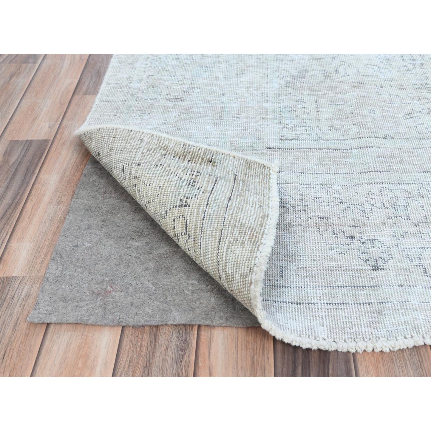 7'1"X10'8" Gray Old Farsian Hand Knotted Worn Down Wool Distressed Rug