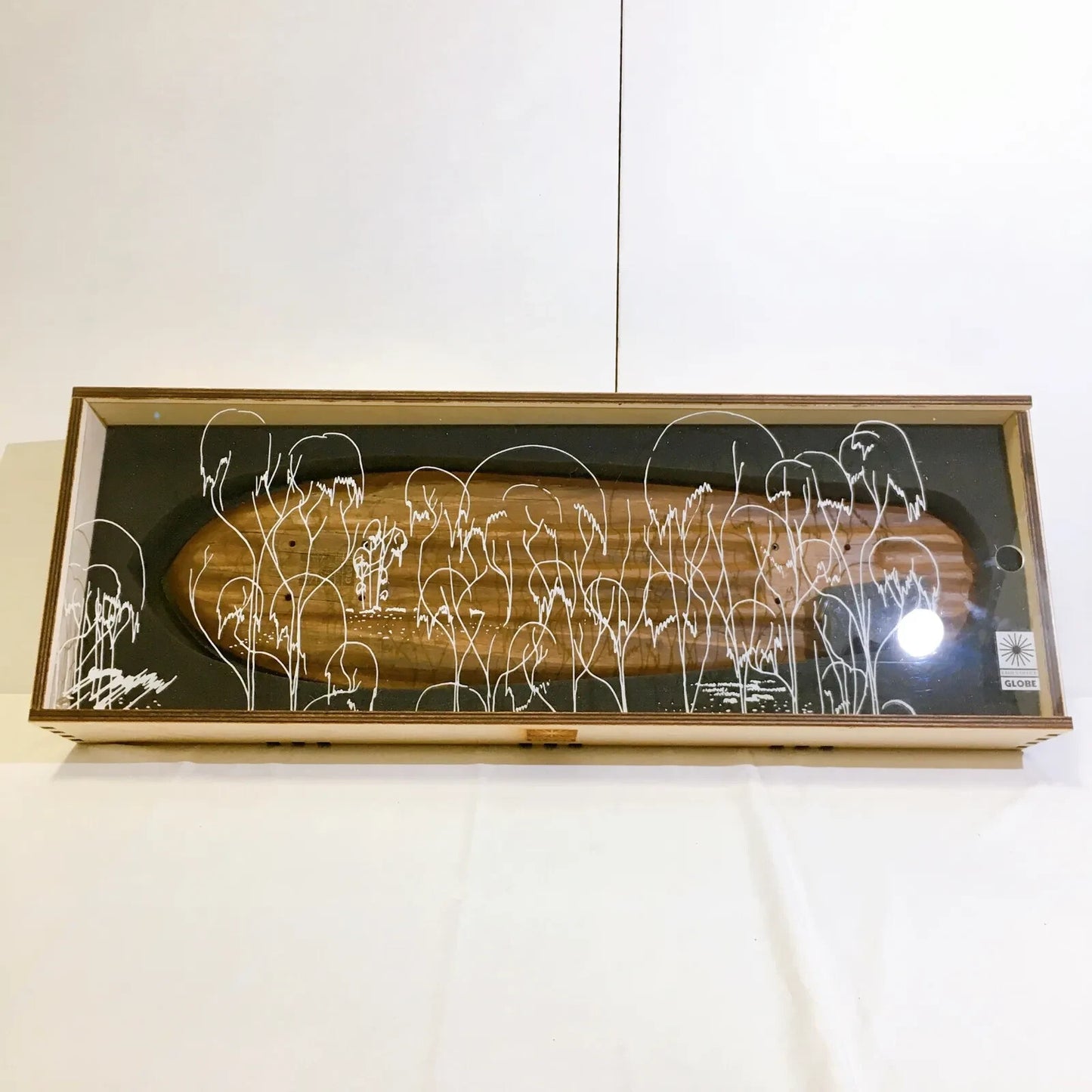 EAMES OFFICE GLOBE EAMESHOUSE SKATEBOARD limited to 100 pieces