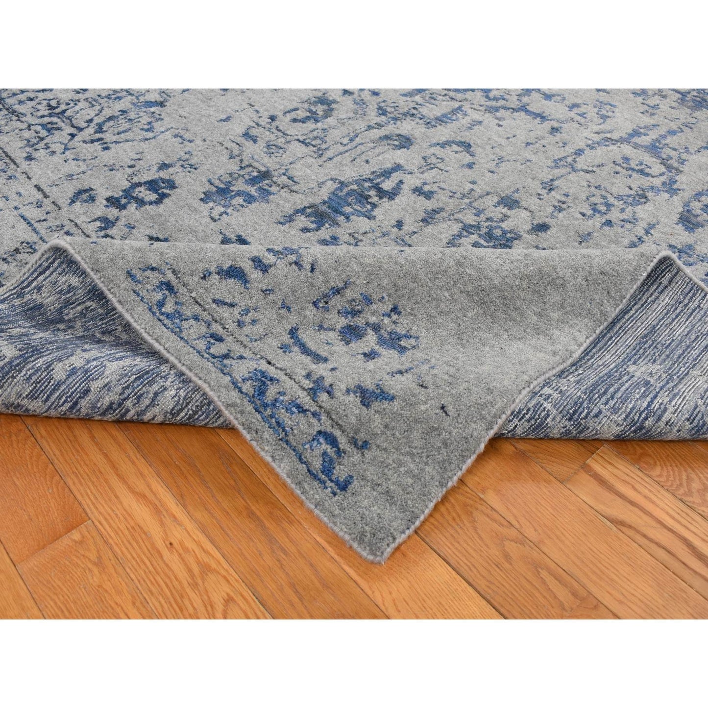 7'10"X10' Battleship Gray Jacquard Hand Loomed Hand Knotted Pure Wool Rug
