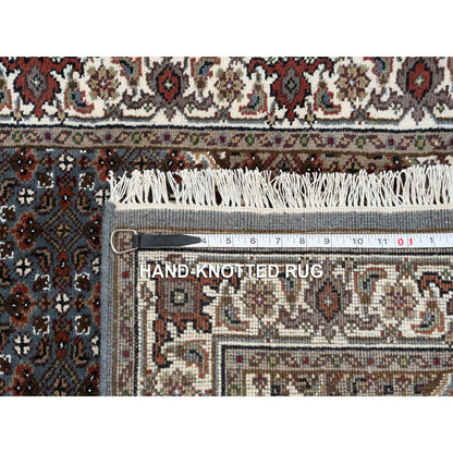 2'5"X23' Gray Wool Hand Knotted Tebraz Mahi Runner Oriental Rug