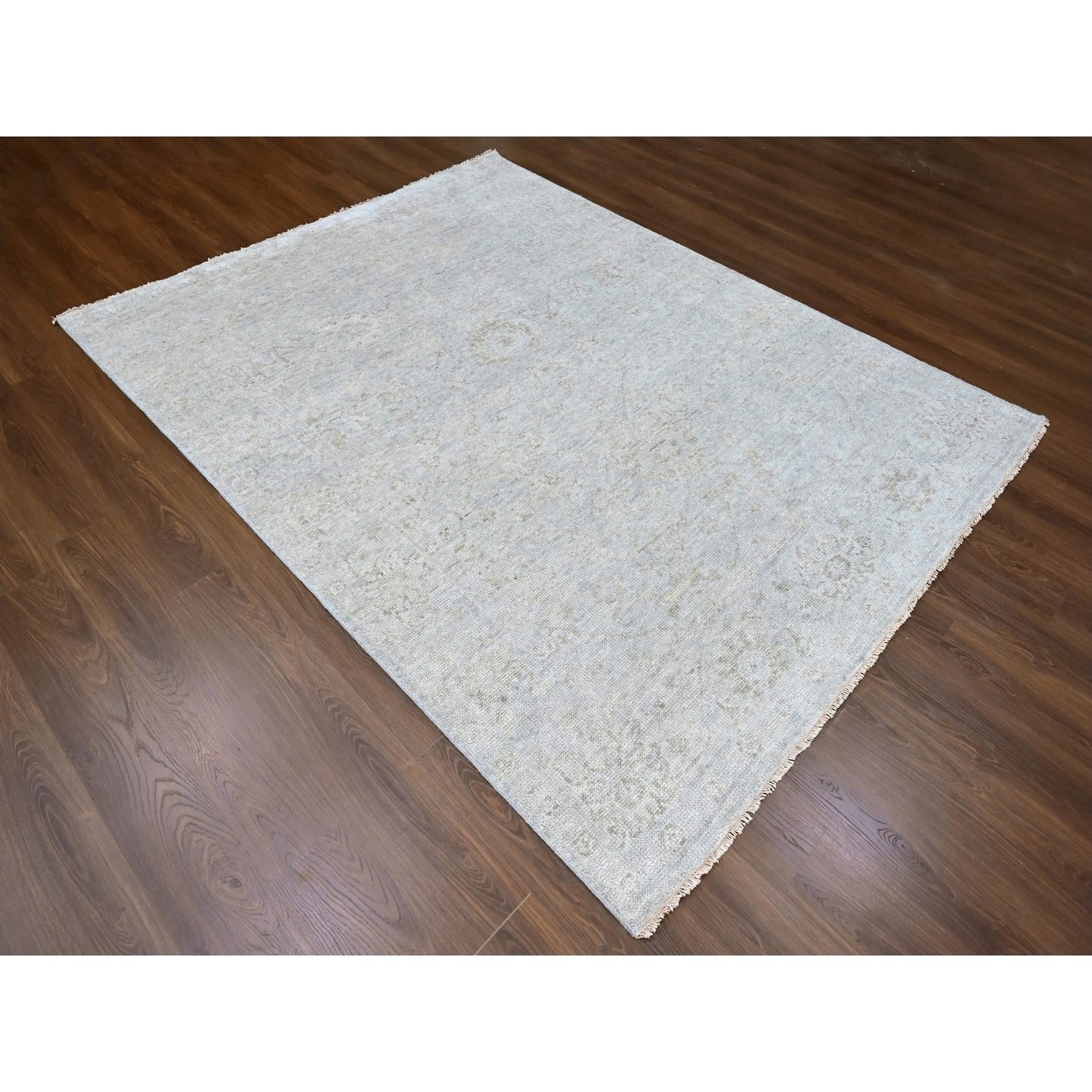 7'9"X9'8" Gray Supple Collection Hand Knotted Soft Wool Oushak Design Rug