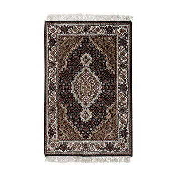 2'X3' Black Tebraz Mahi With Medallion Design Wool Hand Knotted Small Rug