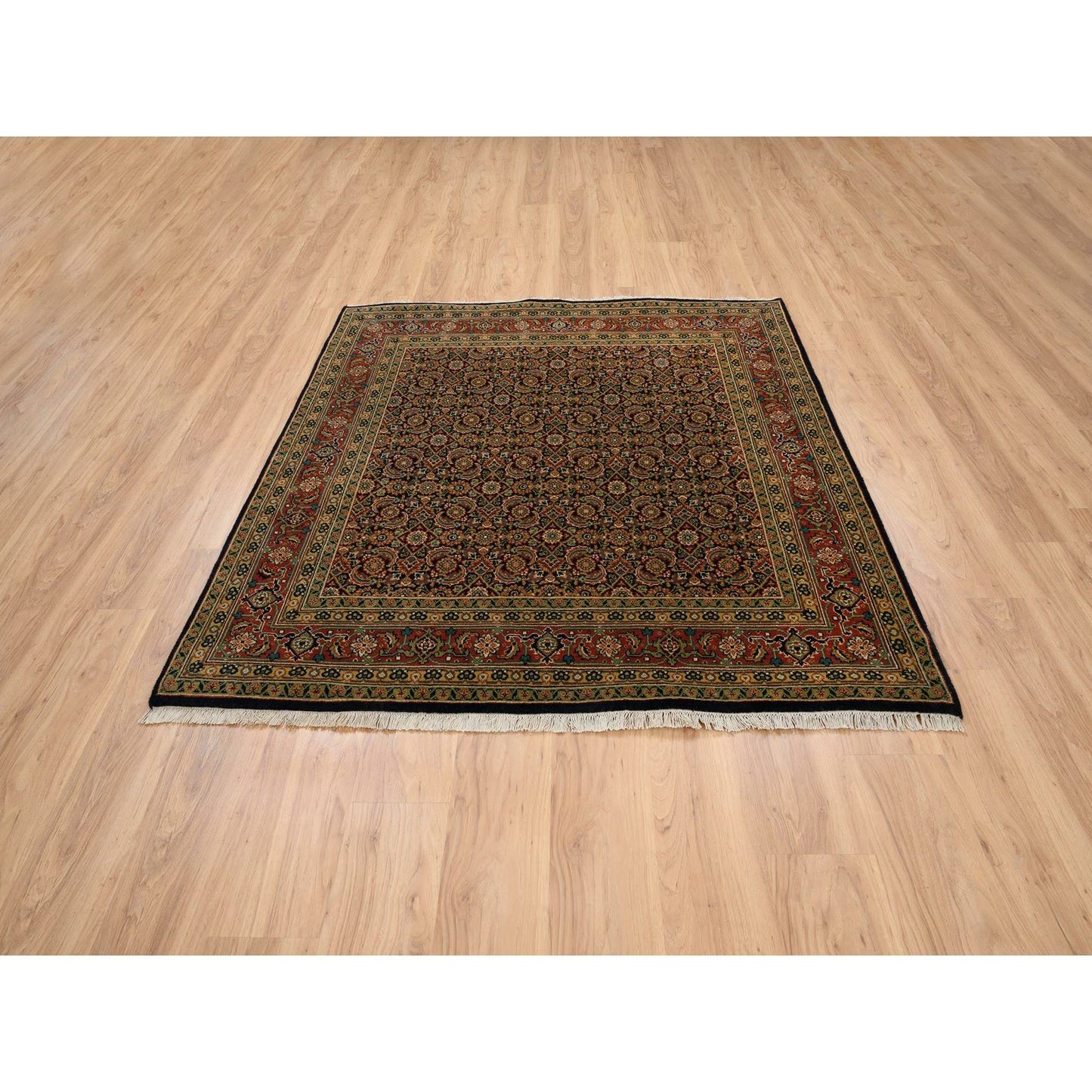 5'9"X5'9" Blue Herrita Hand Knotted Wool 175 Kpsi Square Rug