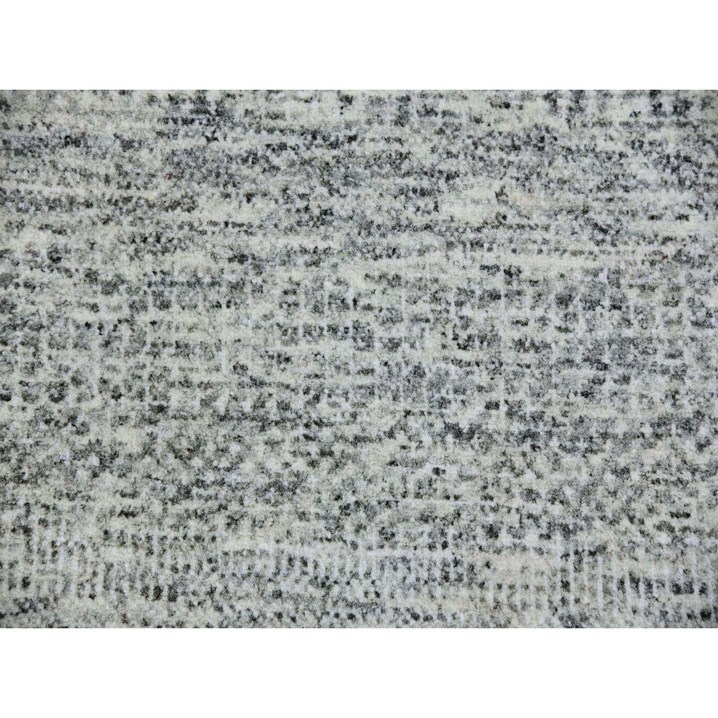 7'9"X7'9" Gray Undyed Pure Wool Grass Design Hand Knotted Round Rug