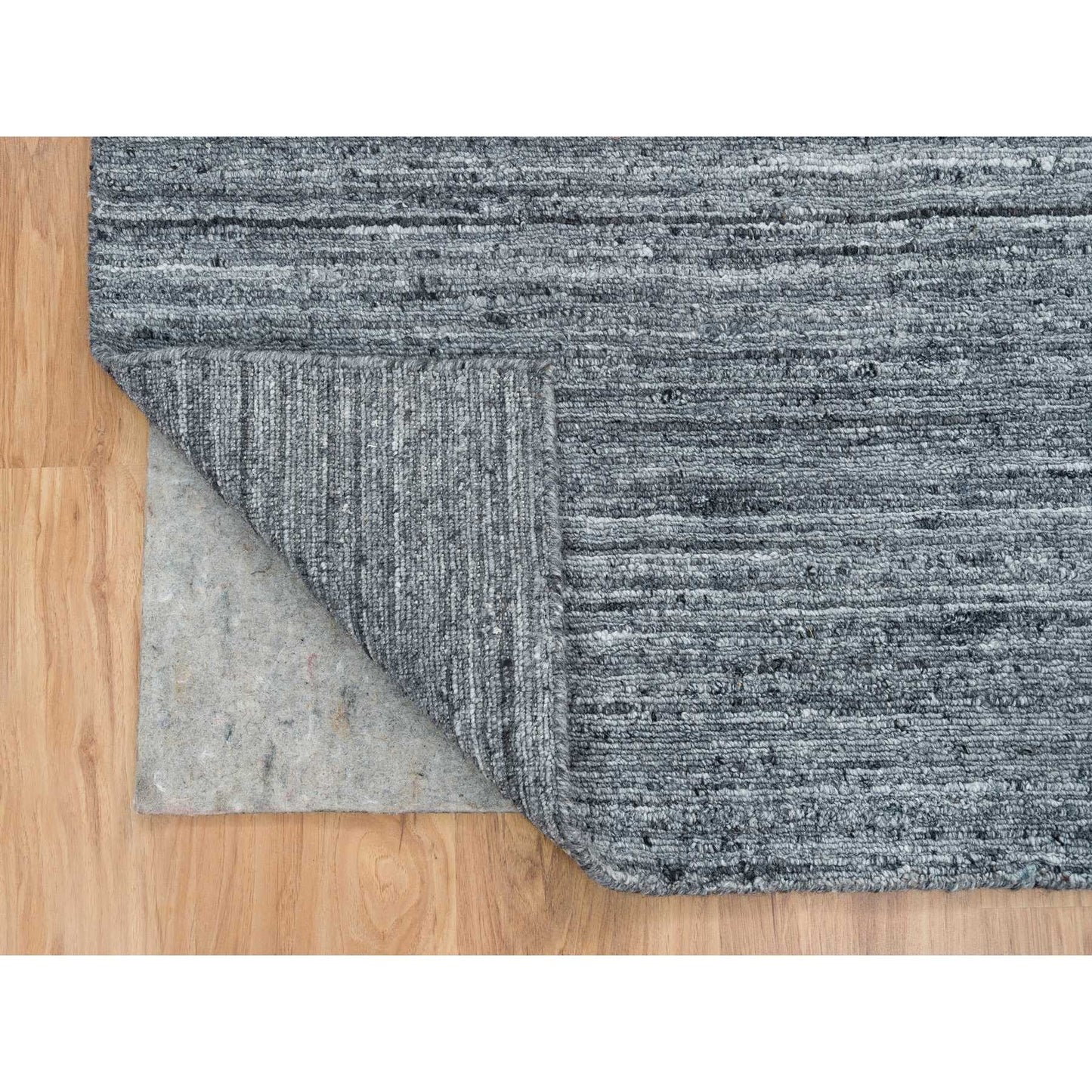 8'1"X8'1" Arsenic Gray Modern Striae Design Wool Hand Loomed Square Rug