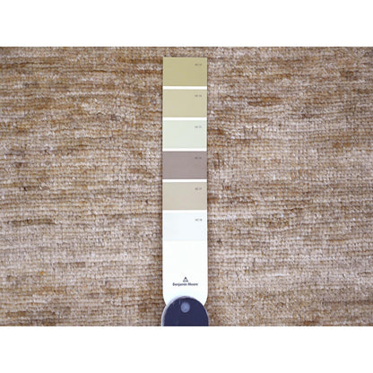 8'X9' Brown Hand Spun Ghazni Wool Solid Pattern Hand Knotted Squarish Rug