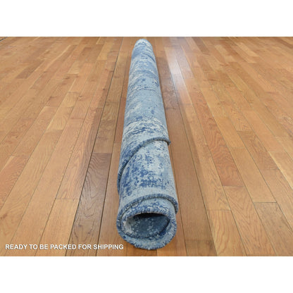 8'1"X8'1" Blue Abstract Design Wool And Pure Silk Hand Knotted Round Rug
