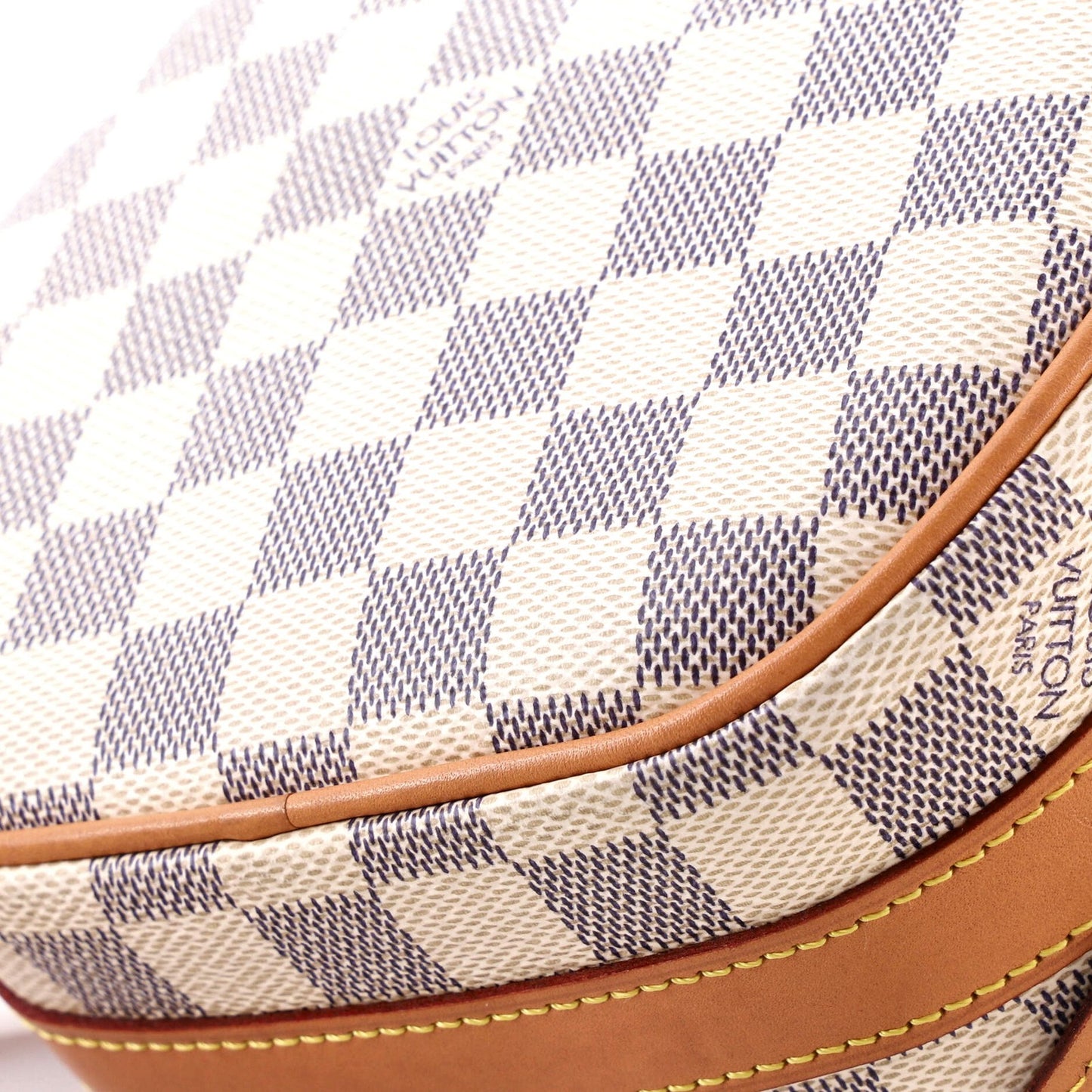 Louis Vuitton Boite Chapeau Souple Bag Damier Pm