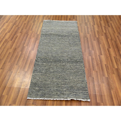 2'6"X5'10" Frost Gray Undyed Wool Grass Design Hand Knotted Runner Rug