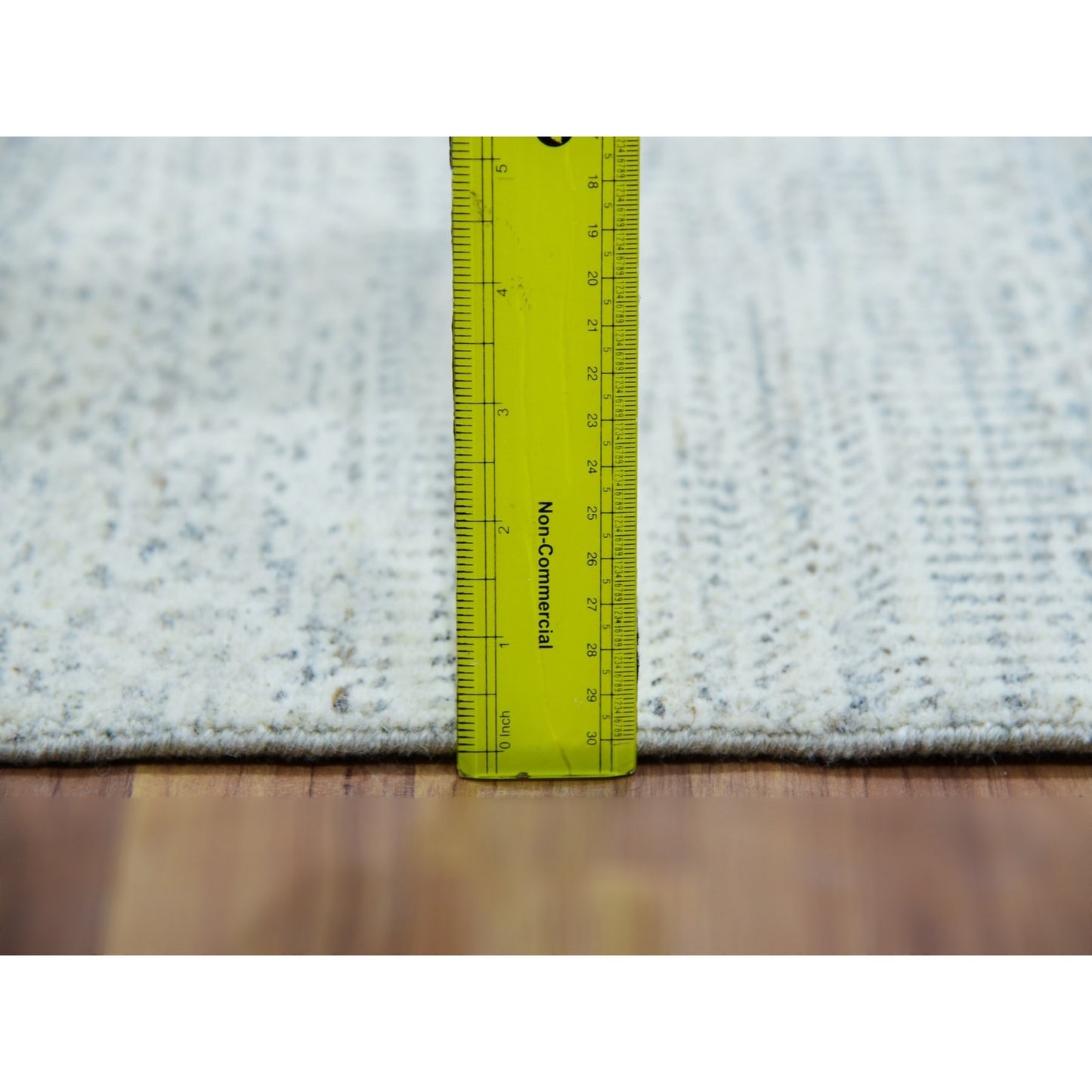 2'6"X6' Gray Hand Knotted Grass Design Modern Undyed Wool Runner Rug