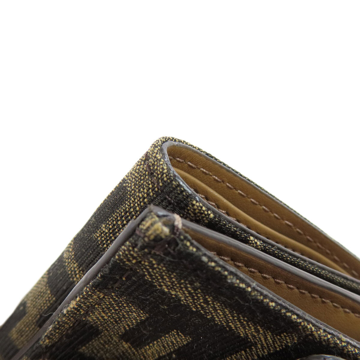 FENDI   Bifold Wallet with Coin Pocket Zucca