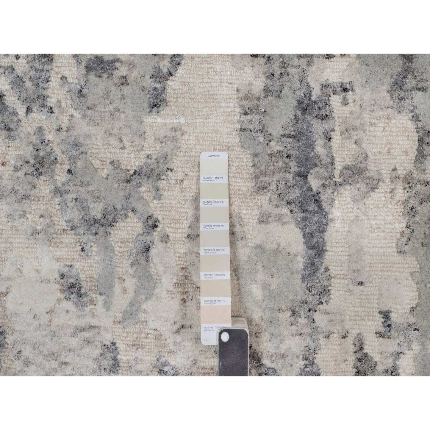 Rug 8'x10' Cream White Modern Design Natural Undyed Wool Hand Knotted