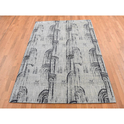 6'X9' Cloud Gray The Cane Pure Silk With Textured Wool Hand Knotted Rug