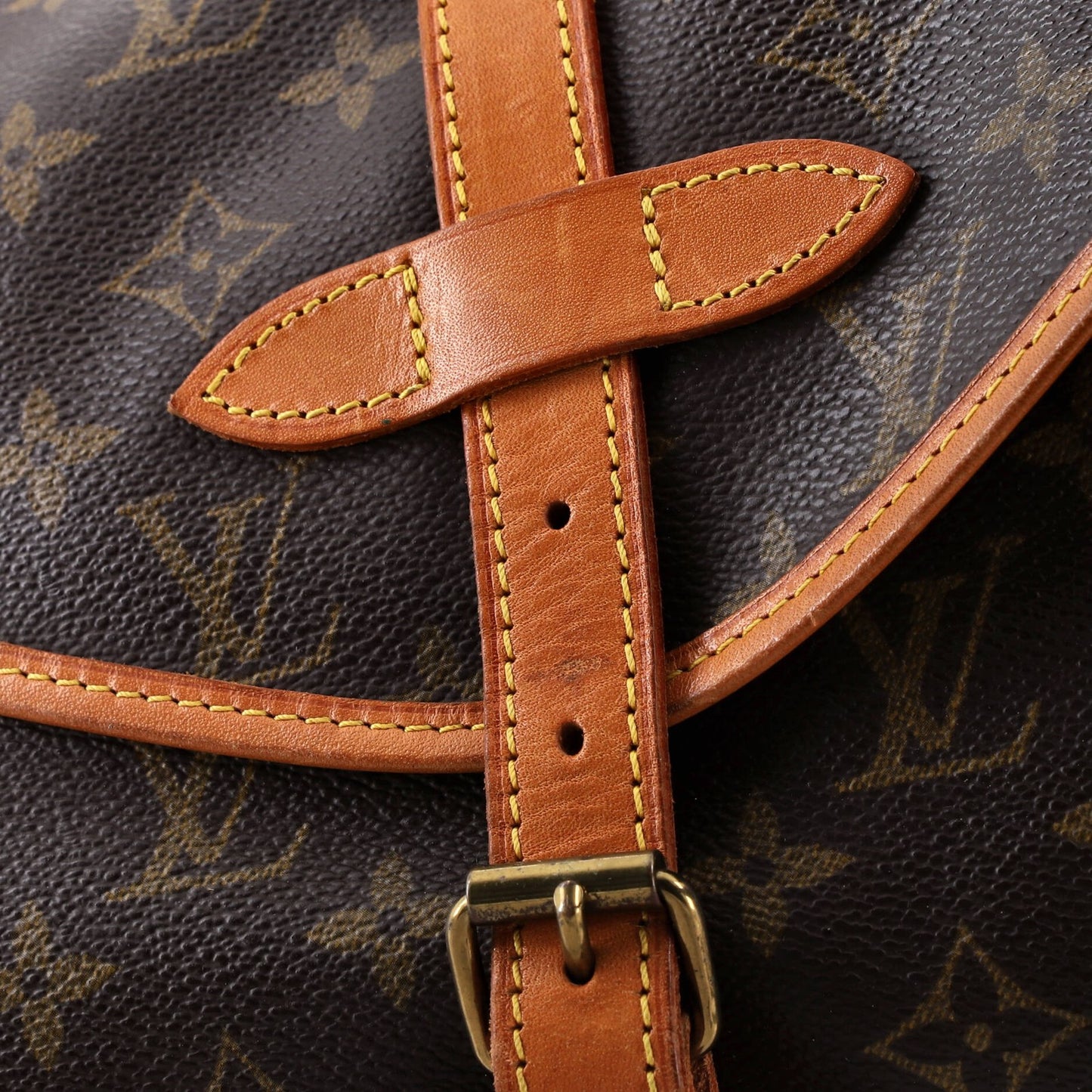 Louis Vuitton Saumur Handbag Monogram Canvas 30