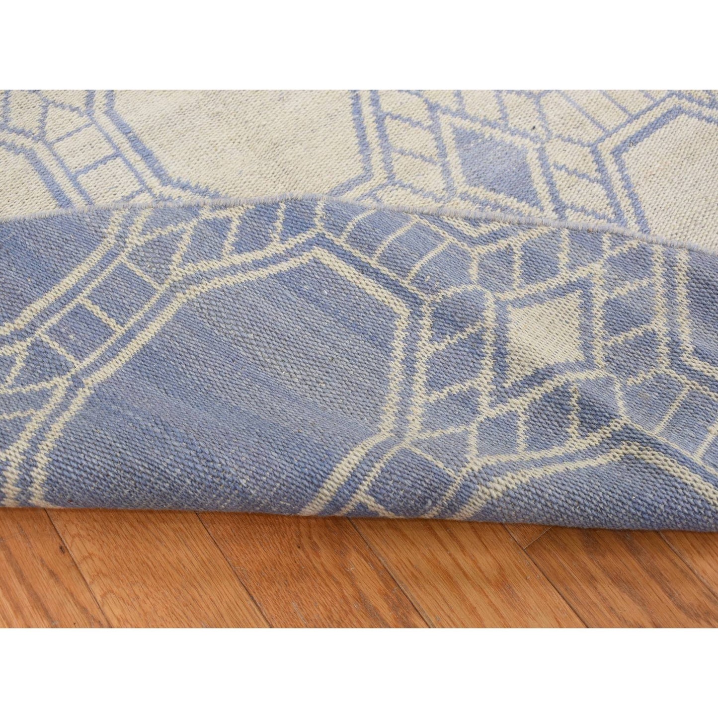 9'8"X9'8" White Wool Hand Woven Flat Weave Kilim Reversible Round Rug