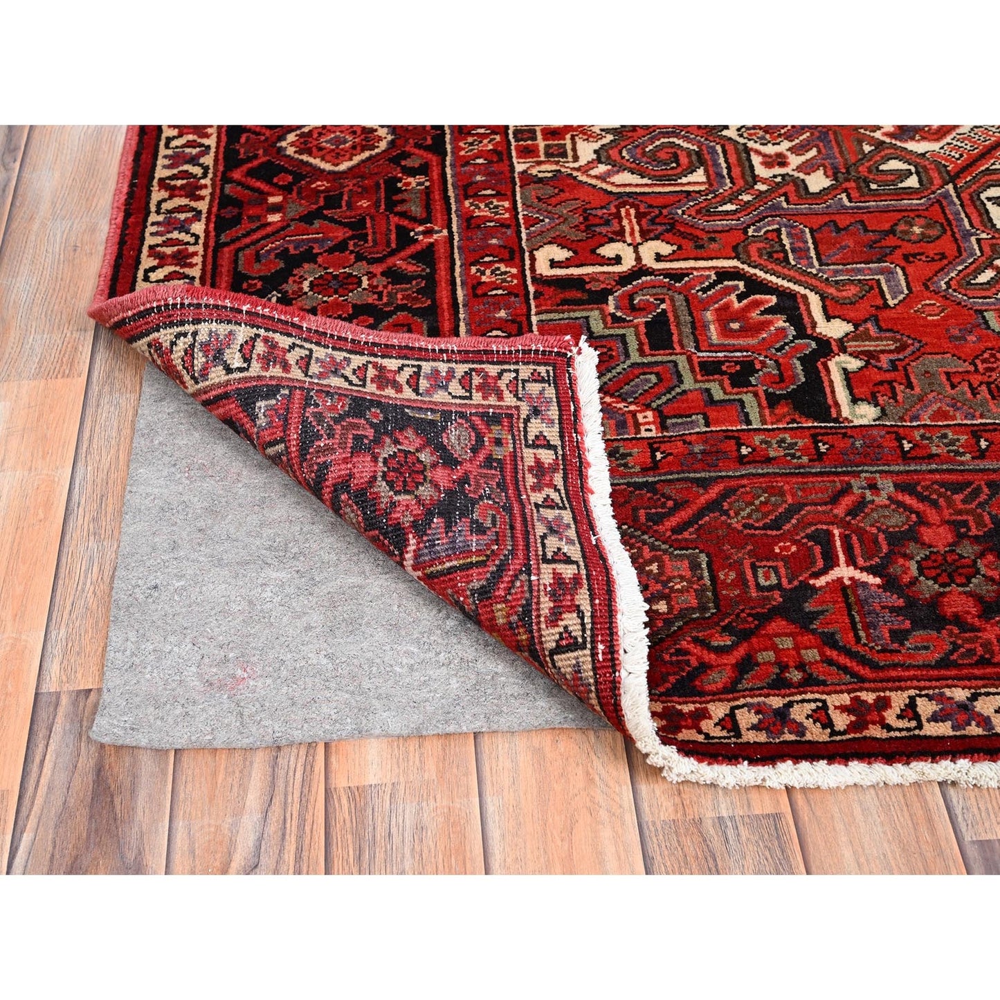 8'1"X11' Garnet Red Antique Village Motifs Heris Wool Hand Knotted Rug