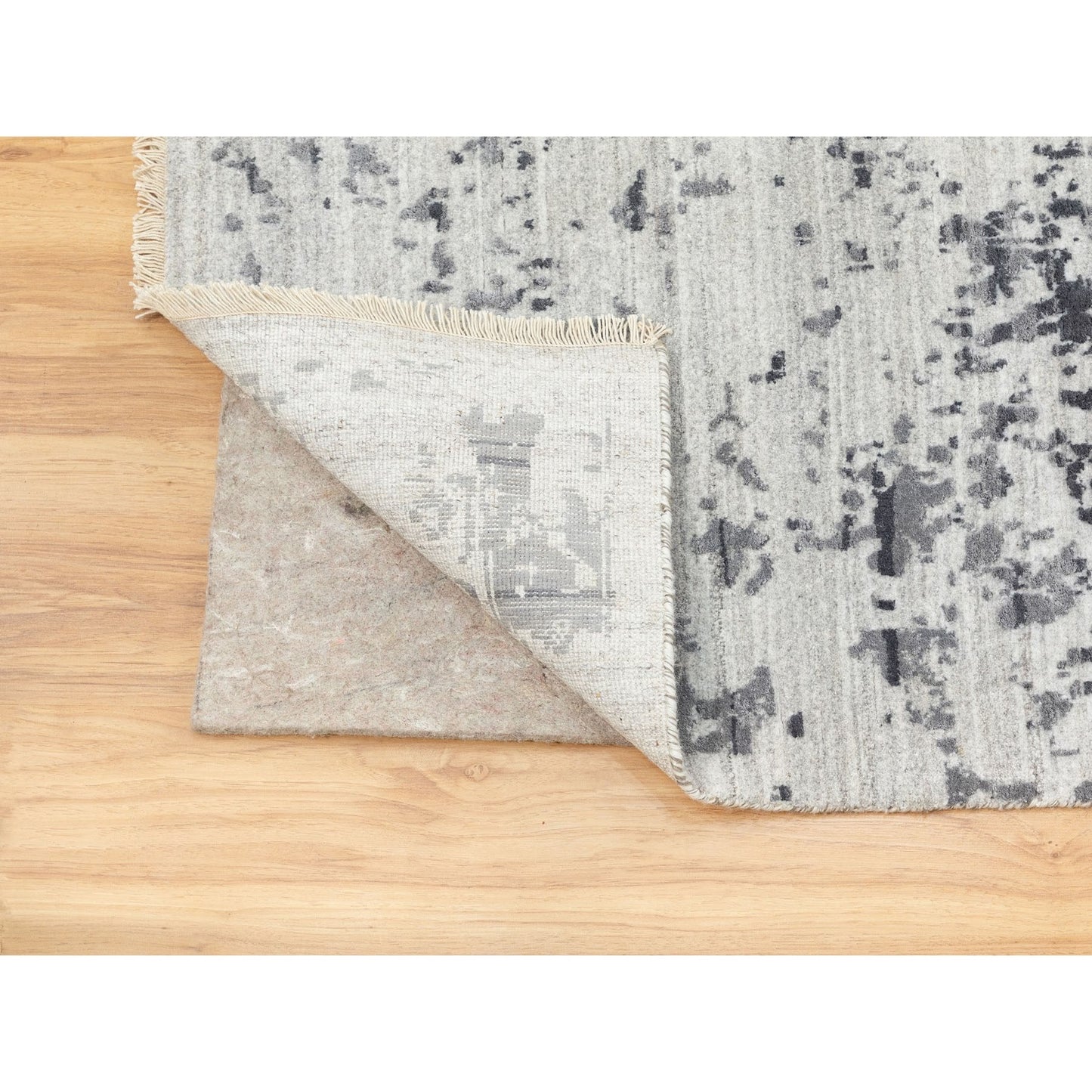 8'X10'1" Hand Knotted Grey Broken Farsian Design Wool And Pure Silk Rug