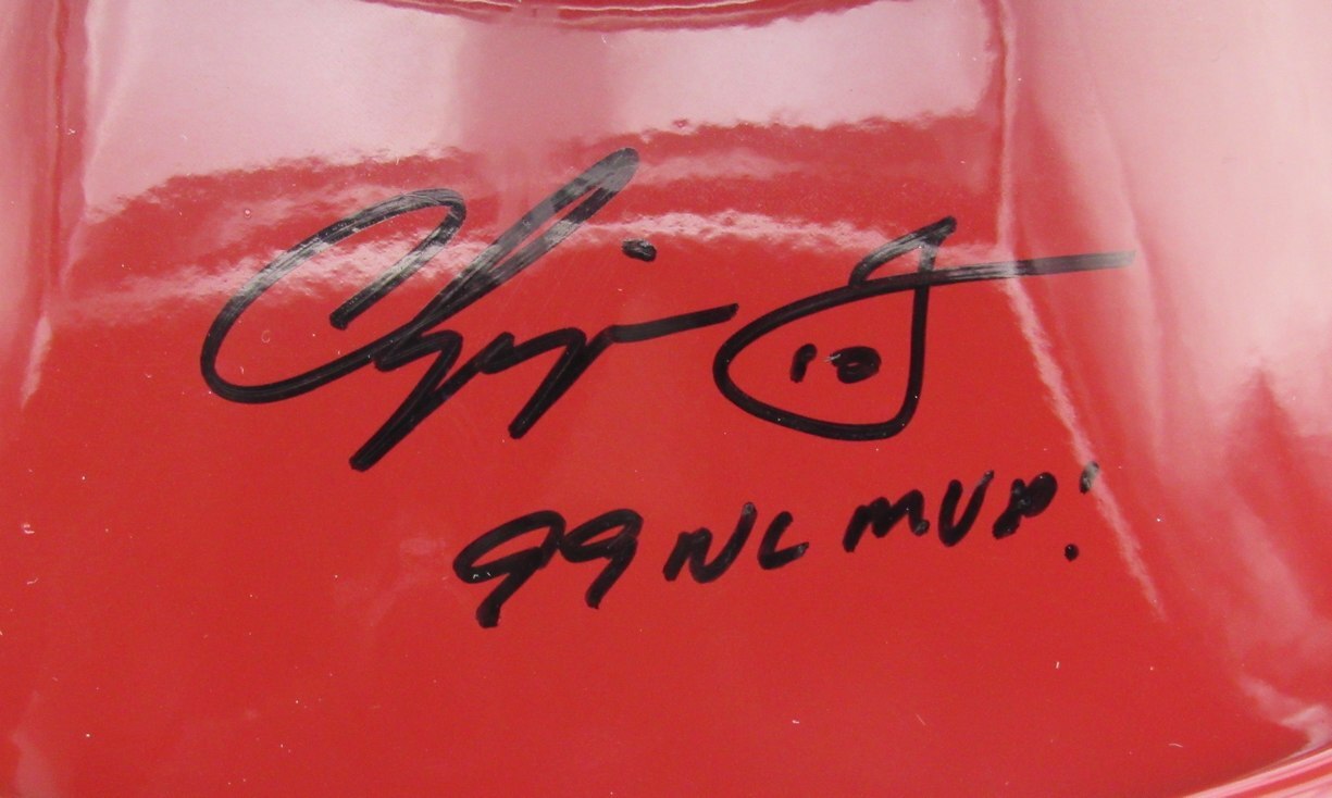 Chipper Jones Hof Signed/Ins Mlb Batting Helmet Braves Size 7 3/8 Psa/Dna 193125