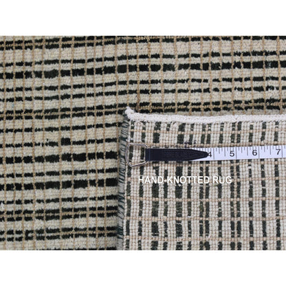 4'X5'10" Green Modern Criss Cross Design Pure Wool Hand Knotted Rug