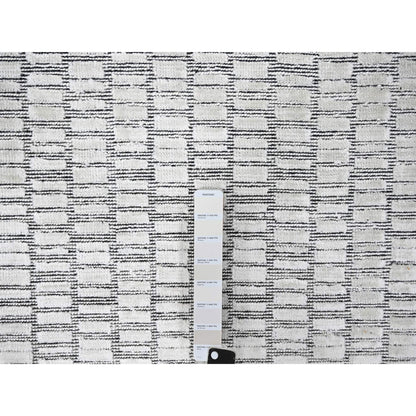 9'X11'9" Pearl White Modern Roman Design Hand Loomed Oriental Rug