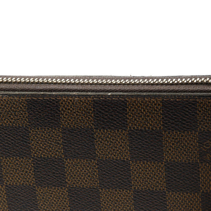 Louis Vuitton Zippy Wallet Damier