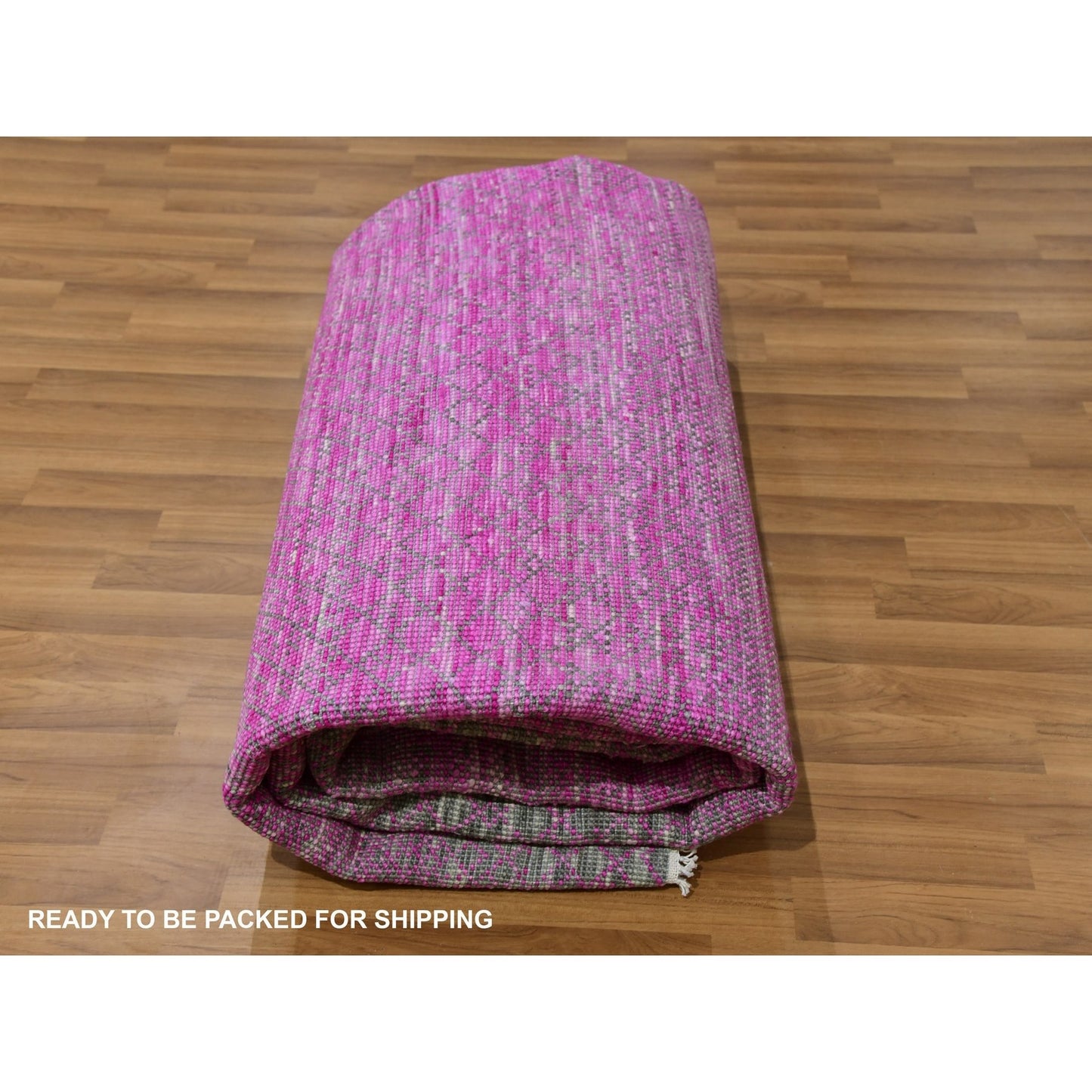7'10"X10'1" Taffy Pink Dyed Wool Chiaroscuro Collection Hand Knotted Rug