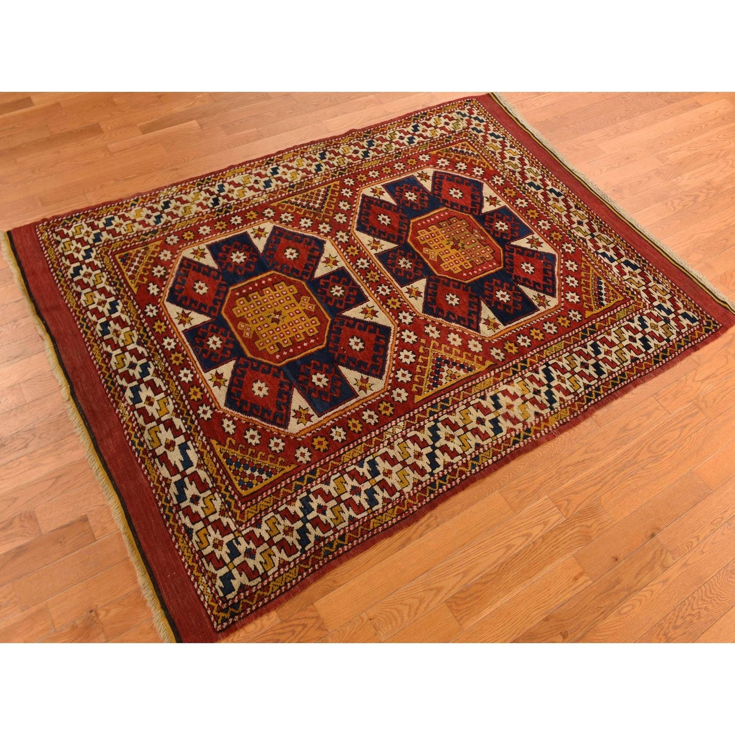 5'4"X7' Red, Antique Turkish Bergama 100% Wool Hand Knotted Rug