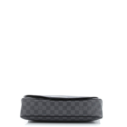 Louis Vuitton Daniel Messenger Bag Damier Graphite Mm