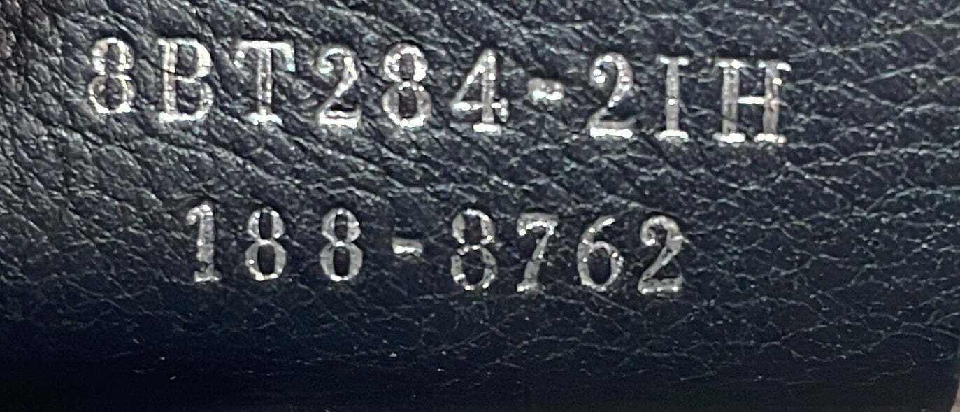 Fendi Kan I F Shoulder Bag Leather Medium